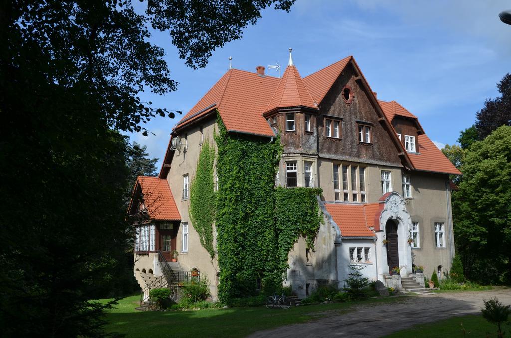 Palac Mysliwski Orle Solutions Mirosławiec Dış mekan fotoğraf