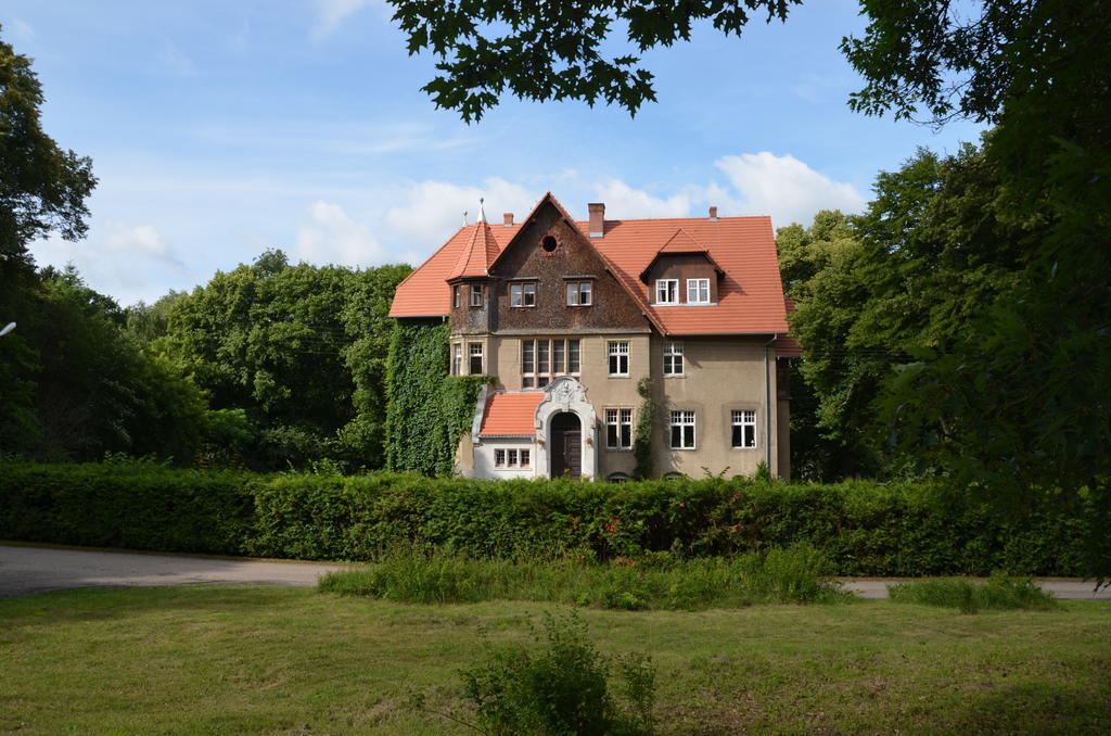 Palac Mysliwski Orle Solutions Mirosławiec Dış mekan fotoğraf